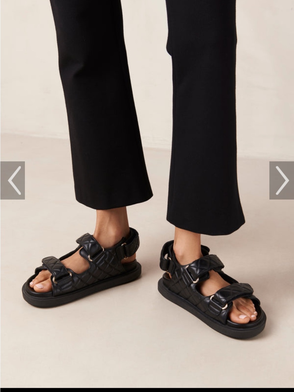 ALOHAS Black Quilted Strap Sandals